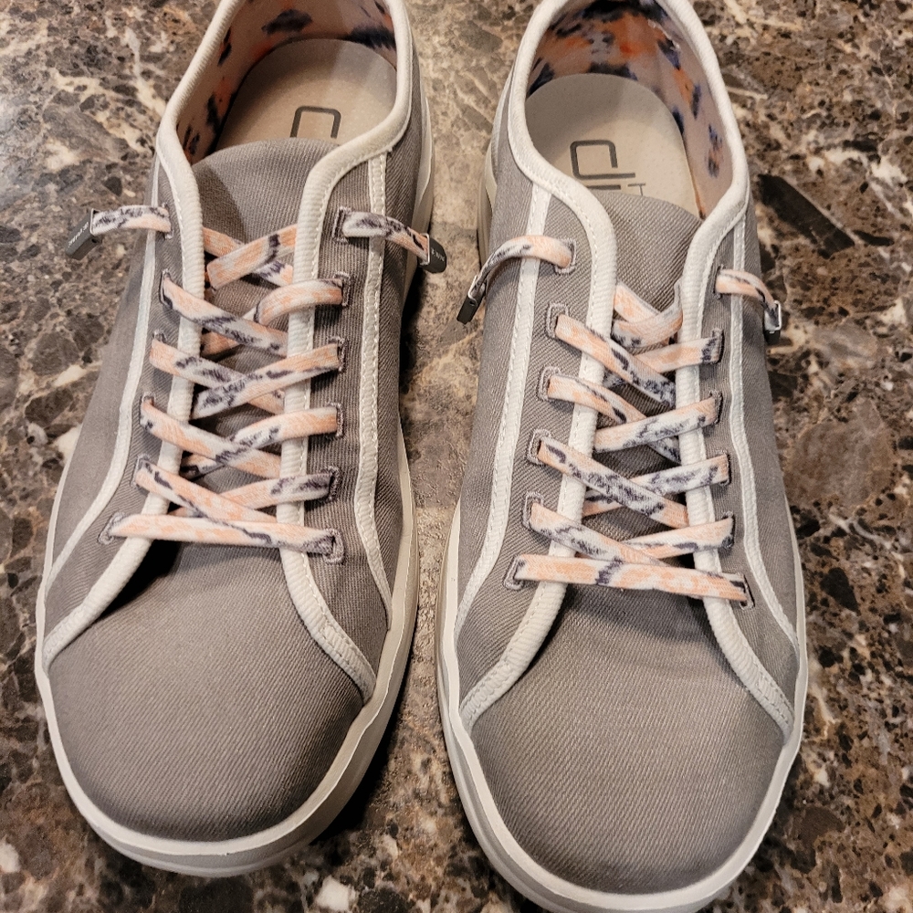 Hey Dudes Womens Size 8 Karina Joy Stone Grey